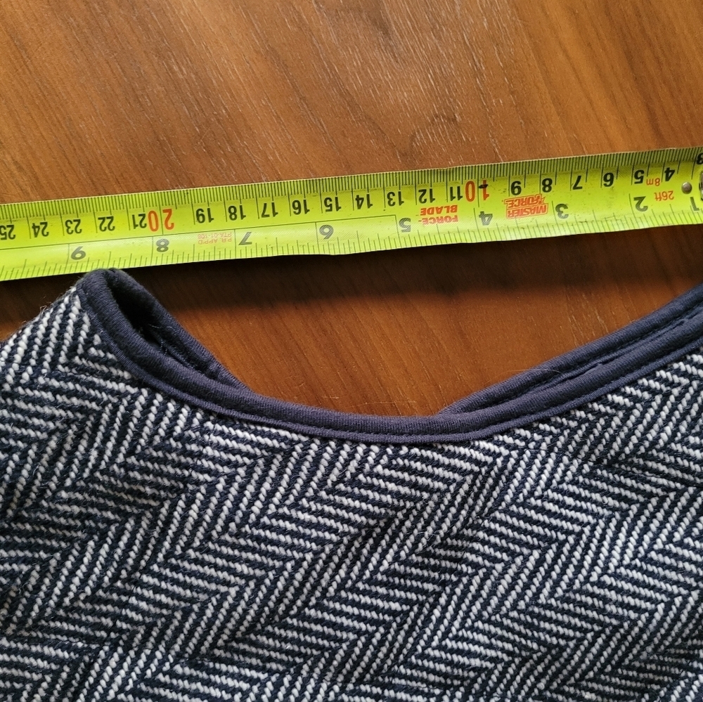 KATYDID WOMen's Blue Herringbone Vest - Picture 9 of 12